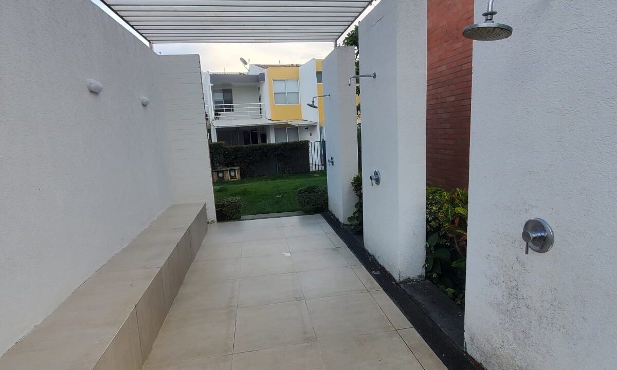 Casa condominio Robles del Castillo