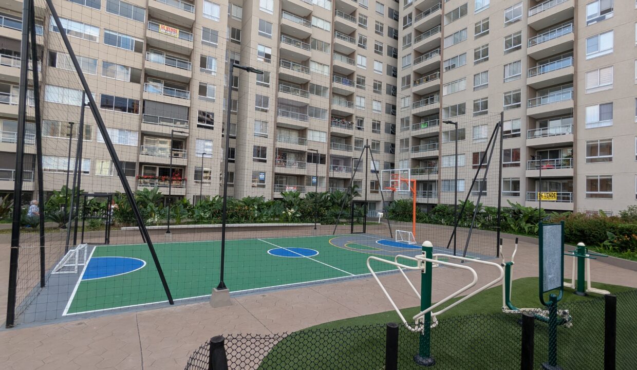 PXL_20251122_202503890