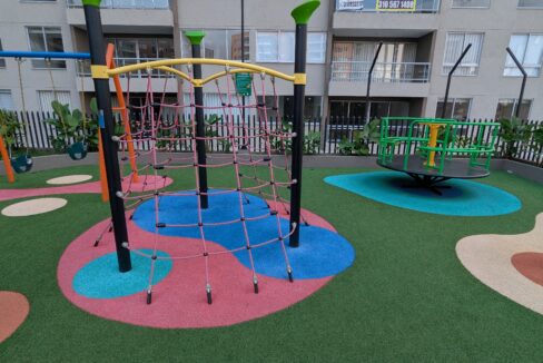 PXL_20251122_202620586