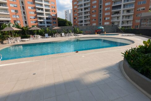 PXL_20251122_203305402